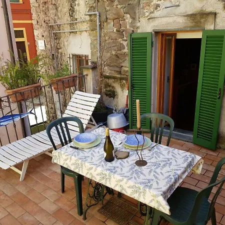 Casa Dioniso *